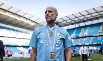 Manchester Citys huvudtränare förnyar kontraktet