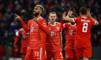 FC Bayern München säkrar en rungande seger i omgång 15