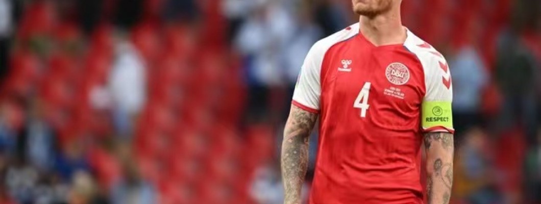 Danmarks förbundskapten Simon Kjaer