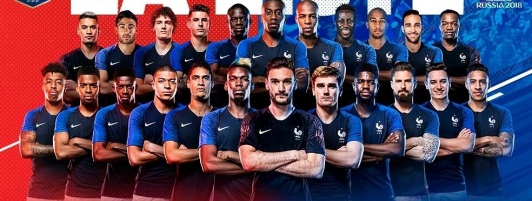 Didier Deschamps tillkännager den franska fotbollslagslistan Didier Deschamps tillkännager den franska fotbollslagslistan