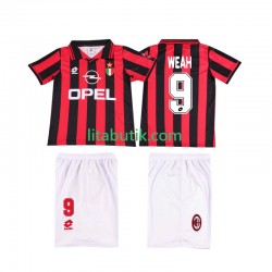 AC Milan WEAH 9 1996 1997 Retro Barn Hemma Fotbollströja Kortärmad AC Milan WEAH 9 1996 1997 Retro Barn Hemma Fotbollströja Kortärmad