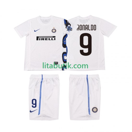 Inter Milan Ronaldo 9 Retro Barn Borta Fotbollströja 2011 2010 Kortärmad