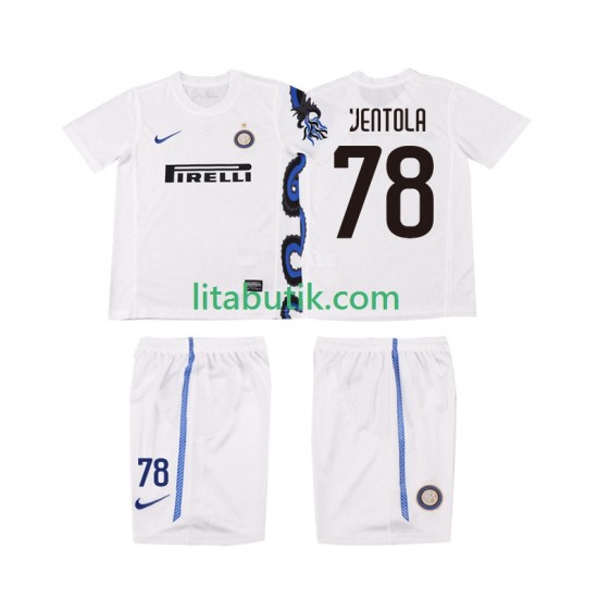 Inter Milan VENTOLA 78 Retro Barn Borta Fotbollströja 2011 2010 Kortärmad