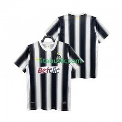 Juventus 2012 Retro Män Hemma Fotbollströja 2011 Kortärmad Juventus 2012 Retro Män Hemma Fotbollströja 2011 Kortärmad
