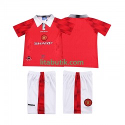 Manchester United 1996 1997 Retro Barn Hemma Fotbollströja Kortärmad Manchester United 1996 1997 Retro Barn Hemma Fotbollströja Kortärmad