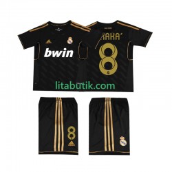 Real Madrid KAKA 8 -2012 Retro Barn Borta Fotbollströja 2011 Kortärmad