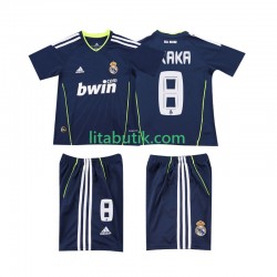 Real Madrid KAKA 8 Retro Barn Borta Fotbollströja 2011 2010 Kortärmad