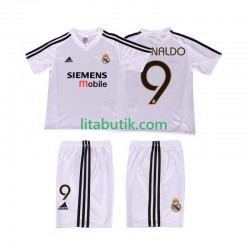 Real Madrid RONALDO 9 5 Retro Barn Hemma Fotbollströja 2002 2004 Kortärmad Real Madrid RONALDO 9 5 Retro Barn Hemma Fotbollströja 2002 2004 Kortärmad