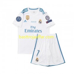 Real Madrid Cristiano Ronaldo 7 2017 Retro Barn Hemma Fotbollströja Kortärmad