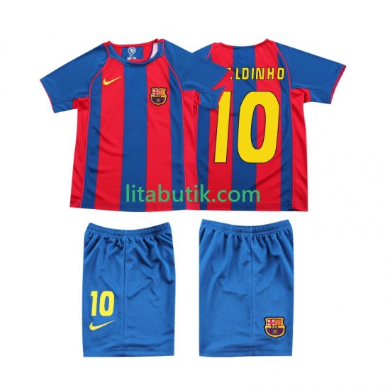 FC Barcelona RONALDINHO 10 Retro Barn Hemma Fotbollströja 2004 Kortärmad