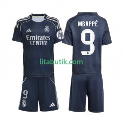 Real Madrid Mbappé Kylian 9 Barn Borta Fotbollströja 2025-2026 Kortärmad Real Madrid Mbappé Kylian 9 Barn Borta Fotbollströja 2025-2026 Kortärmad