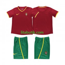 Portugal Retro Barn Hemma Fotbollströja 2002 Kortärmad Portugal Retro Barn Hemma Fotbollströja 2002 Kortärmad